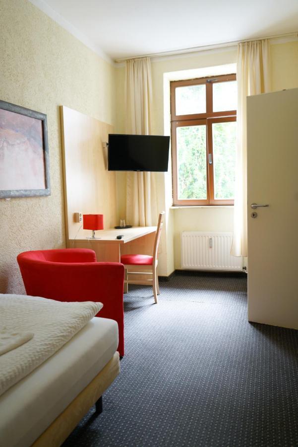 Gaestehaus Lisakowski Pension Am Brautwiesenpark Görlitz Exteriér fotografie